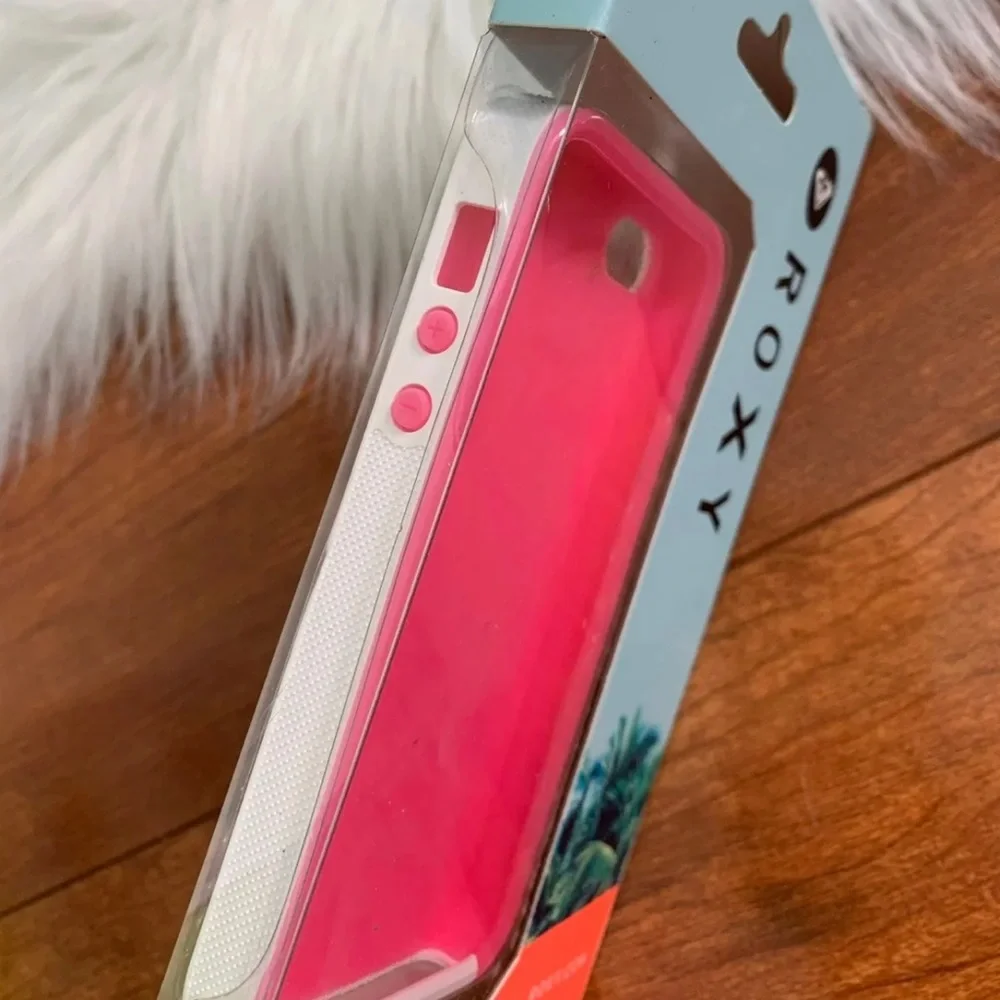 NWT Vintage Roxy iPhone 5 Surfboard Fin Phone Case